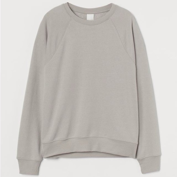 - H&M sweater size small - Picture 1 of 6